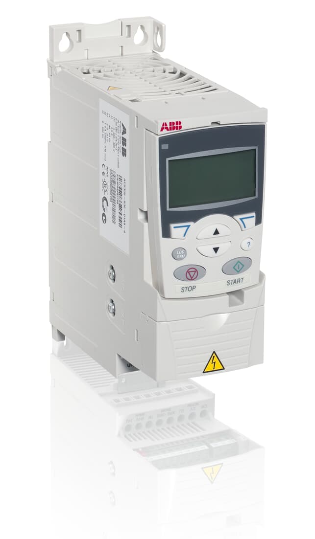 ACS355-03E-01A9-4 Pn 0,55kW, I2n 1,9A IP20.