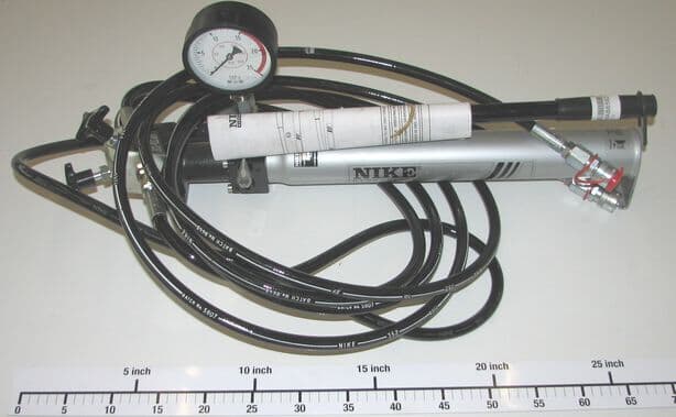 3HAB8582-1