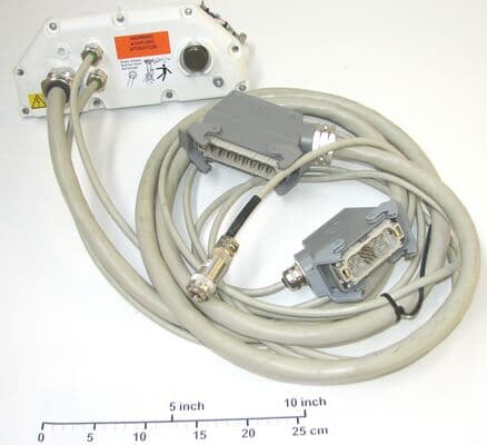 3HAC10476-4