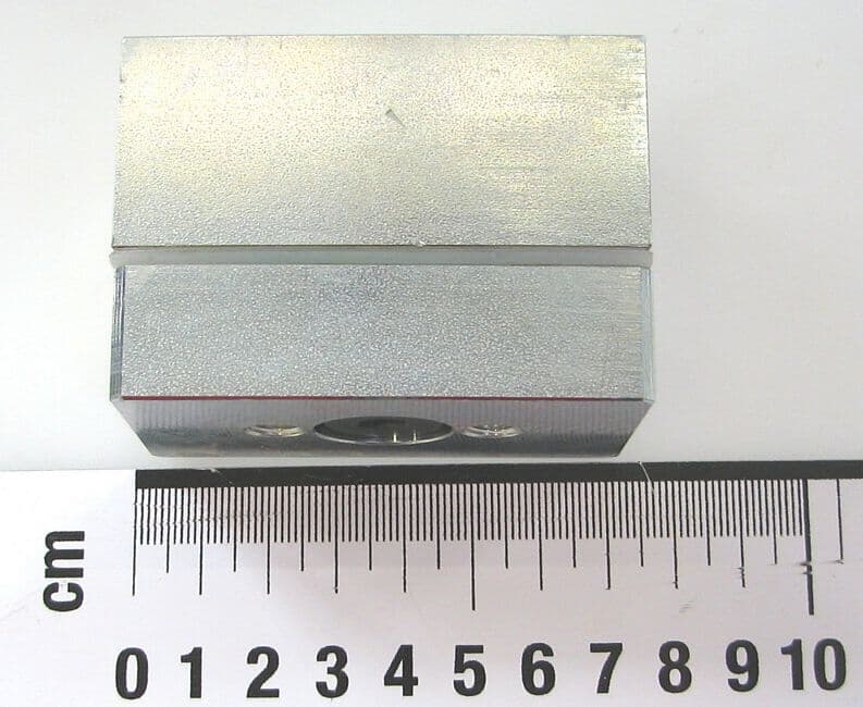 3HXB0100-134