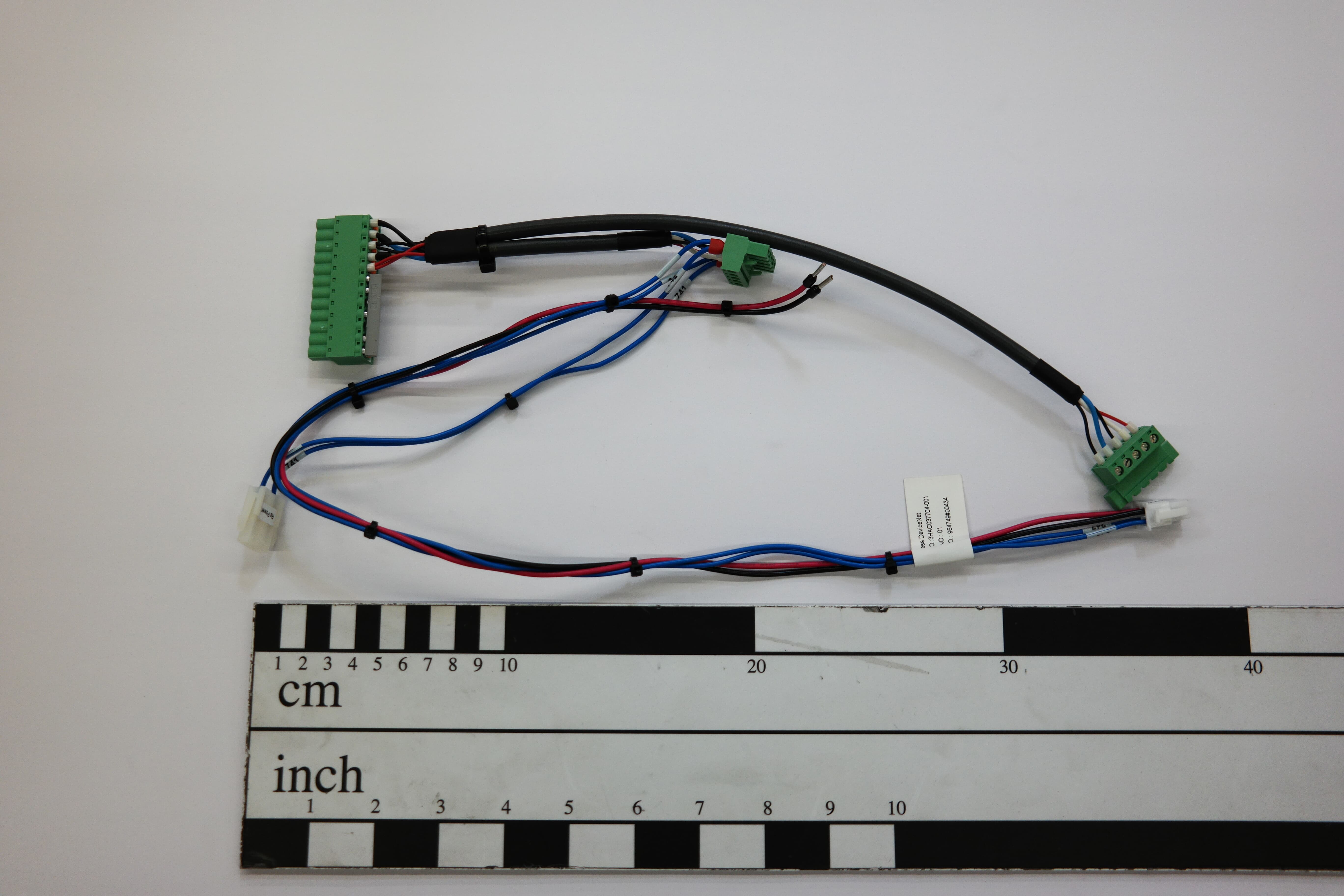 3HAC037704-001