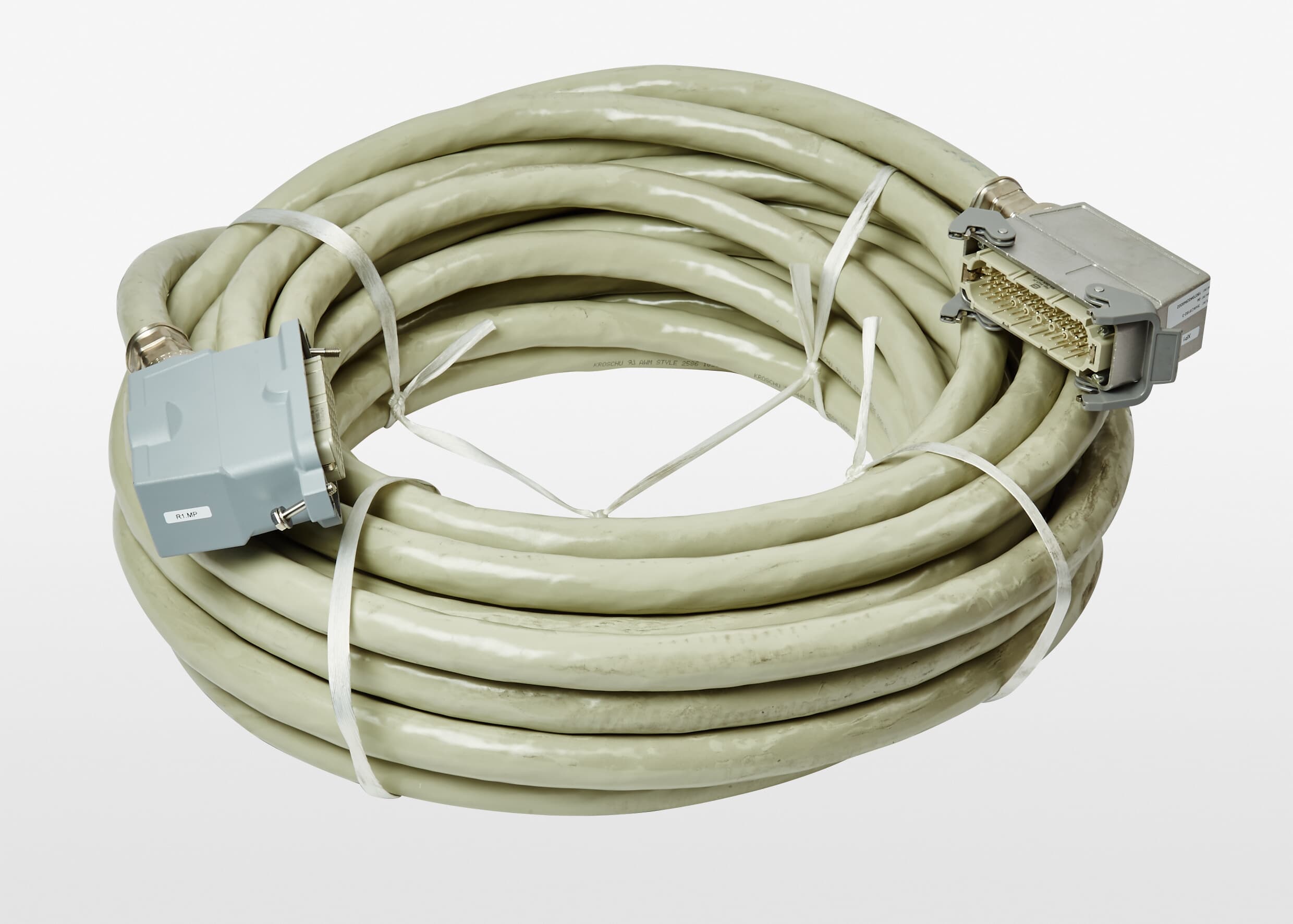 3HAC8182-3