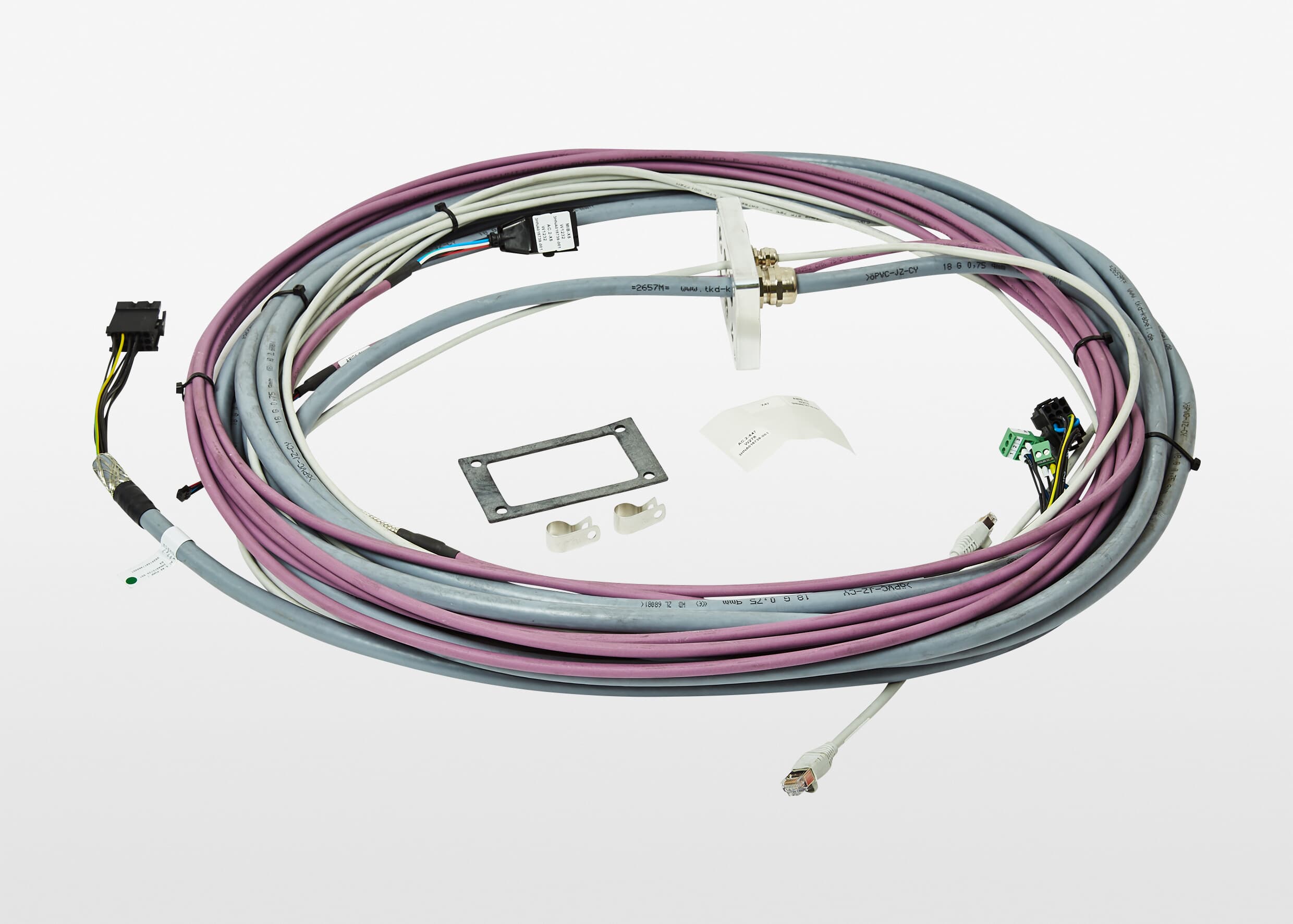 3HNA015739-001