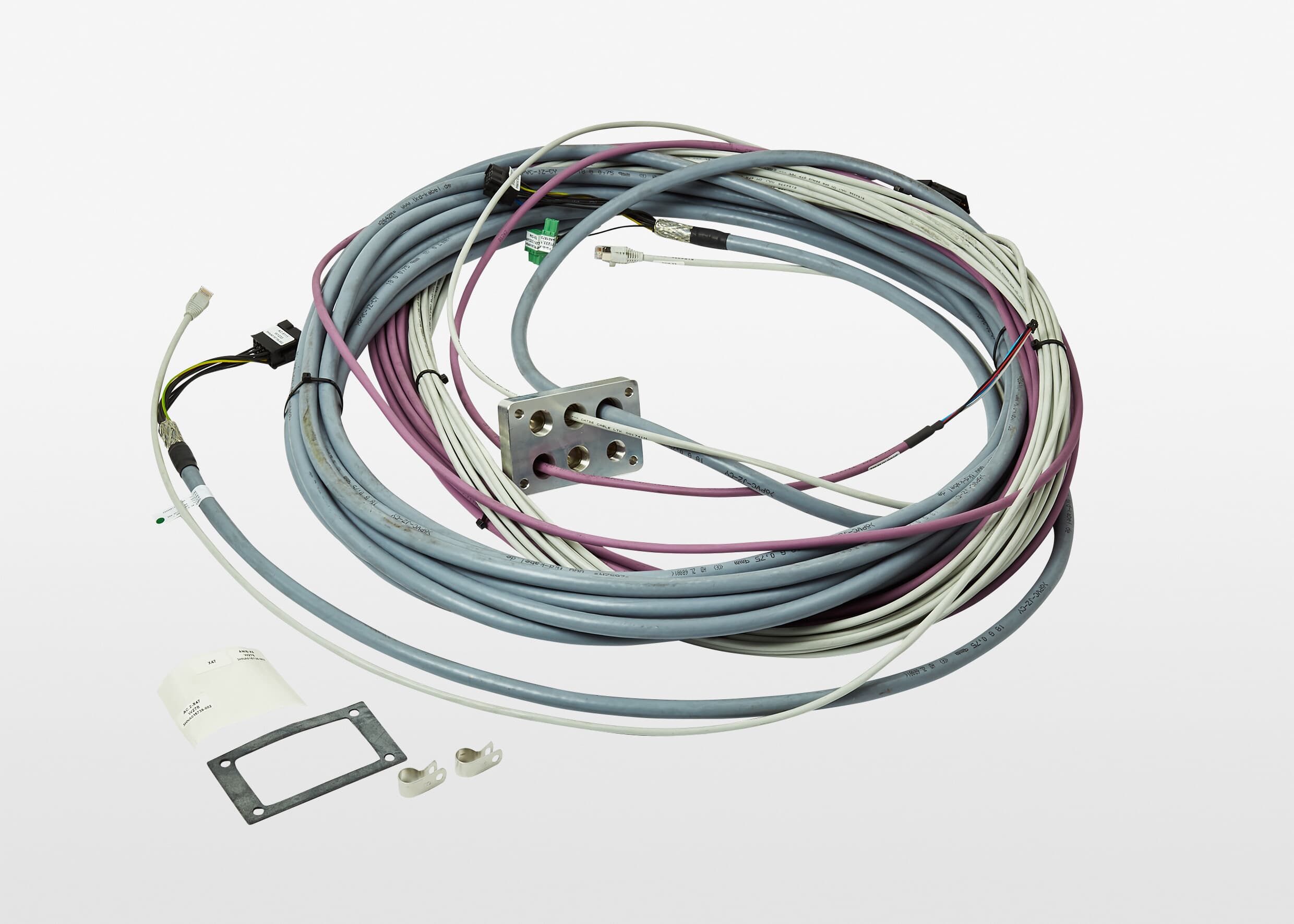 3HNA015739-002