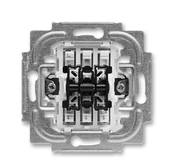 Zoni 101/3 3x1P kapcsoló fedél nélkül süllyesztett IP21 10631UBSC ABB