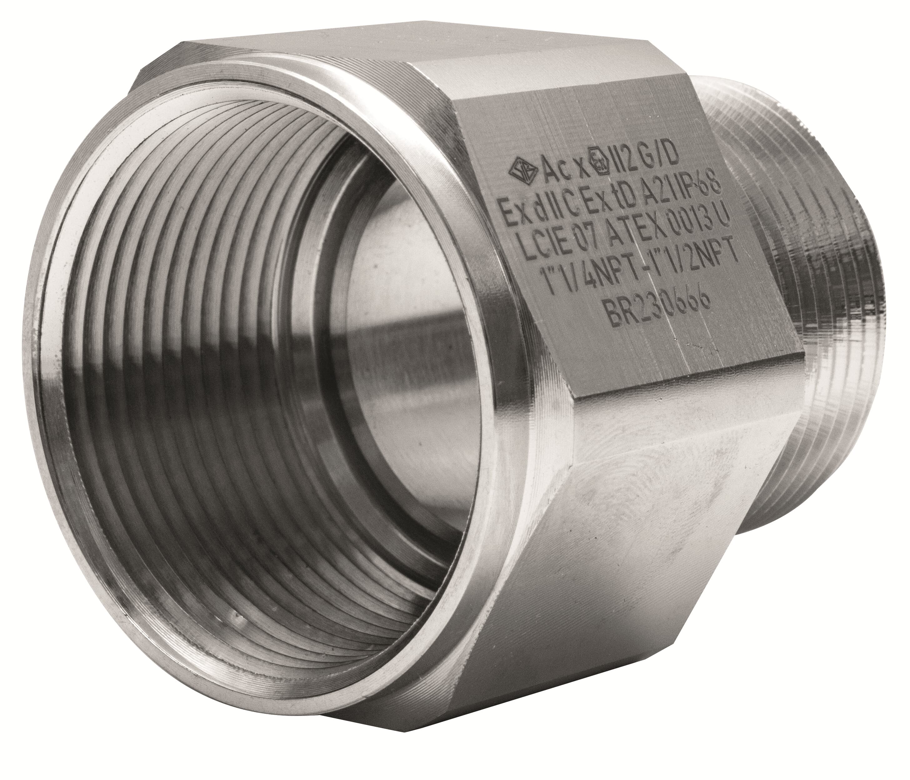 7TCA303325R0101